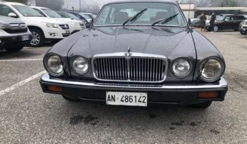 Jaguar XJ – 404134171 pieno