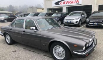 Jaguar XJ – 404134171 pieno