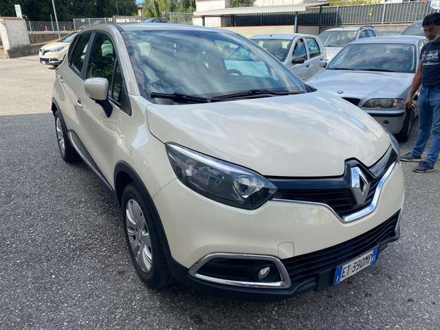 Captur 1.5 dci energy R-Link s  -  - Diesel  - € 8500