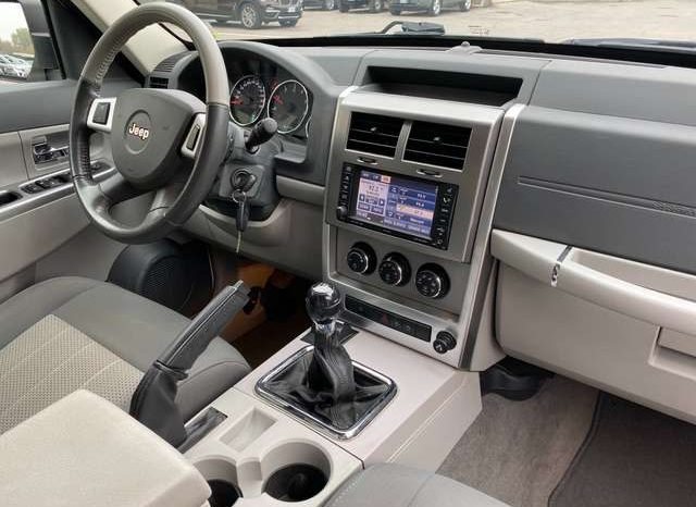 Jeep Cherokee – 424454872 pieno