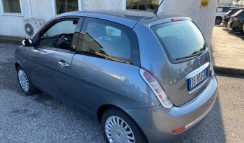 Lancia Ypsilon – 424664167 pieno