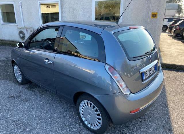 Lancia Ypsilon – 424664167 pieno