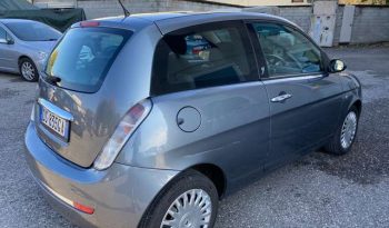 Lancia Ypsilon – 424664167 pieno
